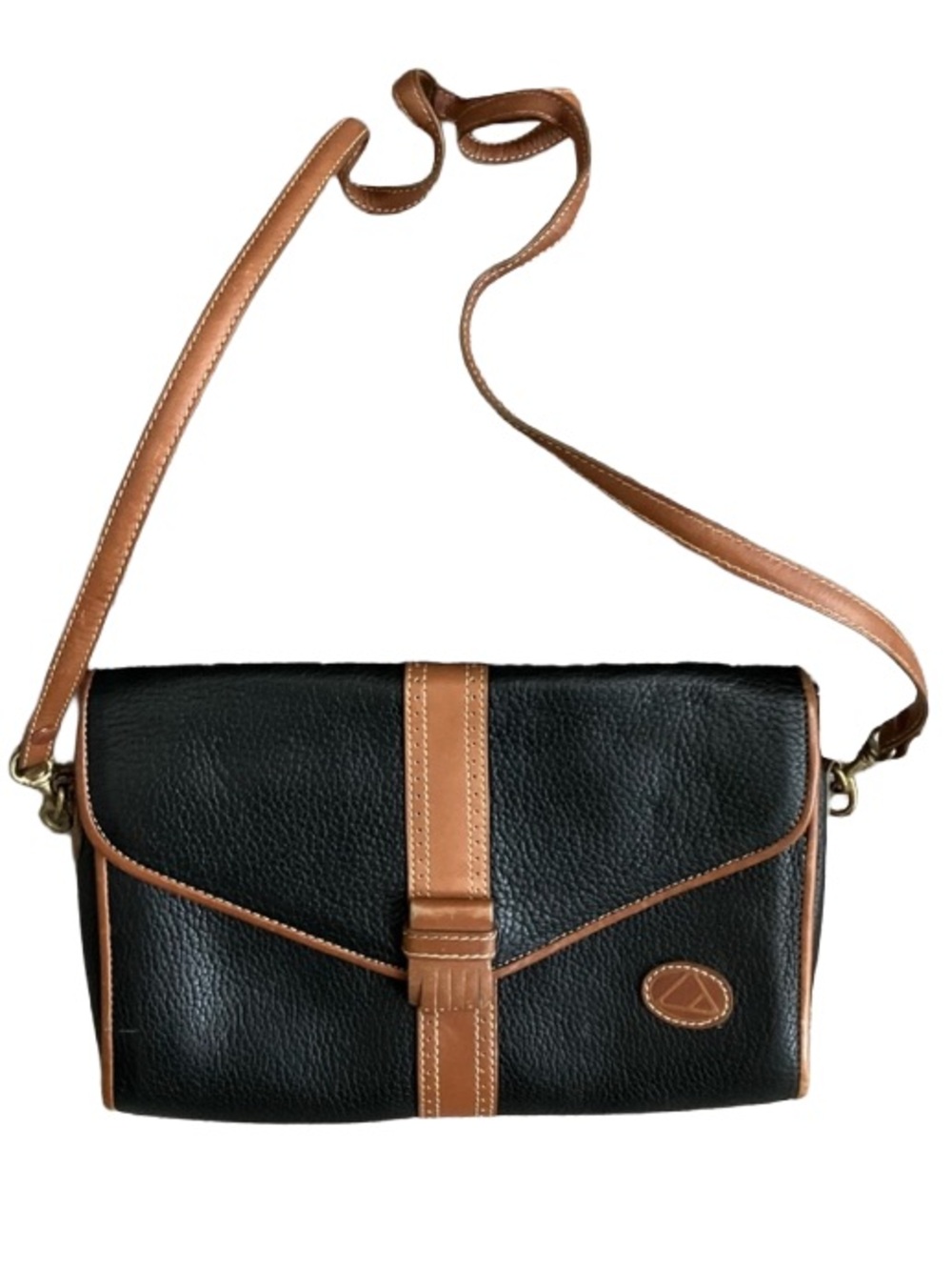 In Great Condition! LIZ CLAIBORNE Black  Pebble Leather Crossbody/Shoulder Bag